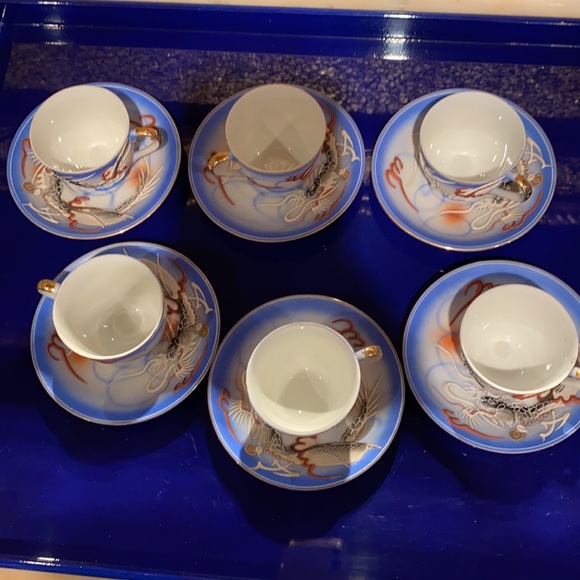 Vintage Raised Hand Painted Dragon Betson Demitasse cup & saucer Bone China SET - Picture 6 of 14